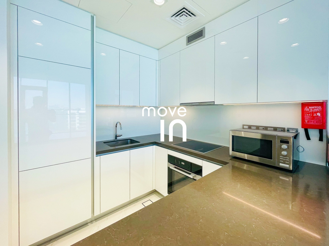 Residences 16